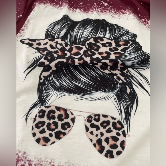 Bun Hair‎ Tshirt - Picture 2 of 12